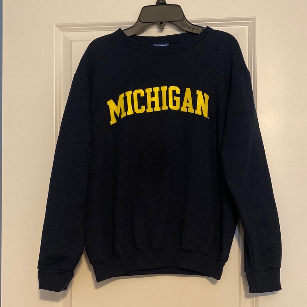 Michigan sweatshirt (youth large)